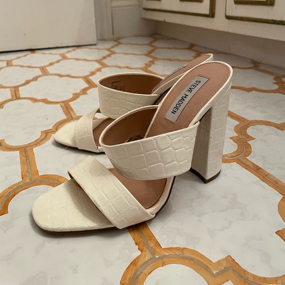 White Steve Madden Sandals - Picture 1 of 3